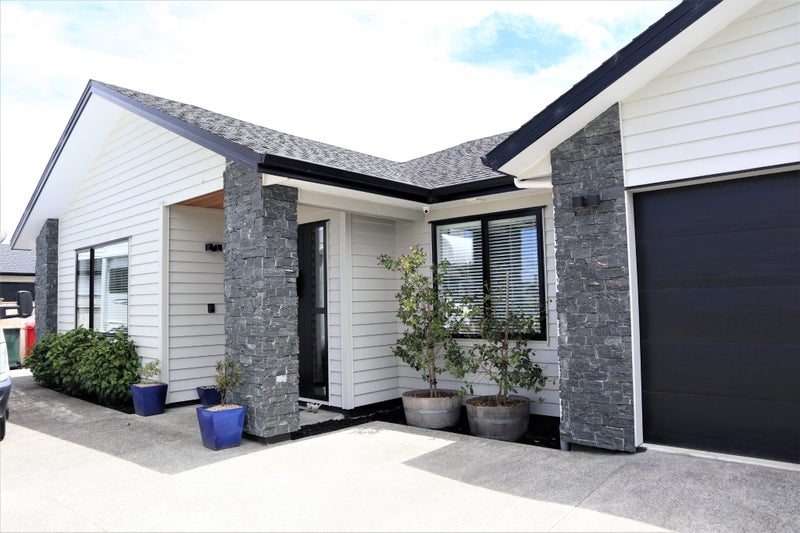 13 Gemscott Crescent, Huapai, Kumeu - Carousel 2