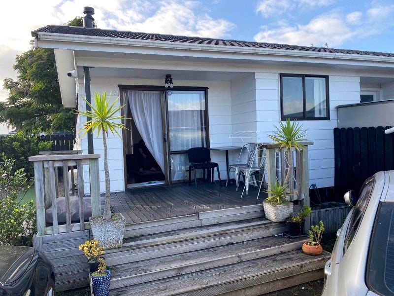 4A Palmers Road, Clendon Park, Auckland - Carousel 1