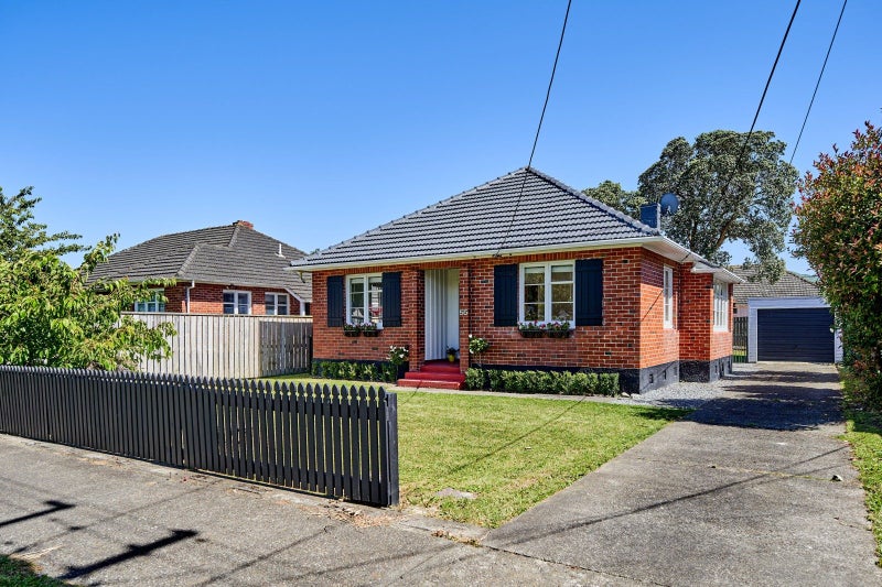 55 Naenae Road, Naenae, Lower Hutt - Carousel 2