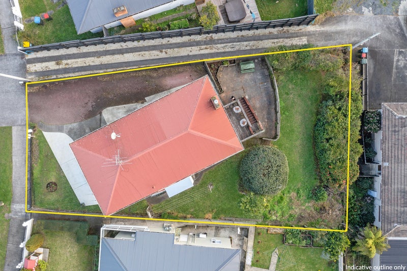 90 Methuen Road, New Windsor, Auckland - Carousel 2