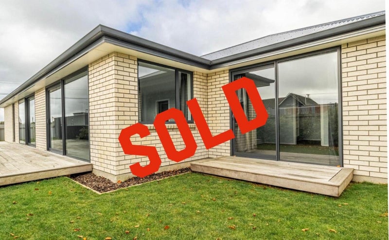 79 Severn Street, Clifton, Invercargill - Carousel 1