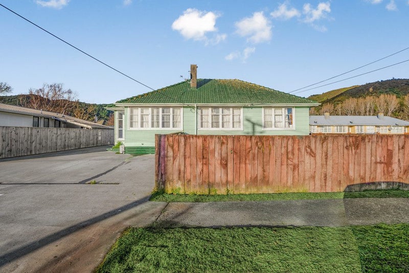 18 Mayo Grove, Naenae, Lower Hutt - Carousel 2