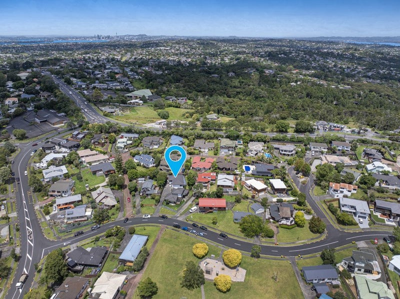2/20 Bronzewing Terrace, Unsworth Heights, Auckland - Carousel 25