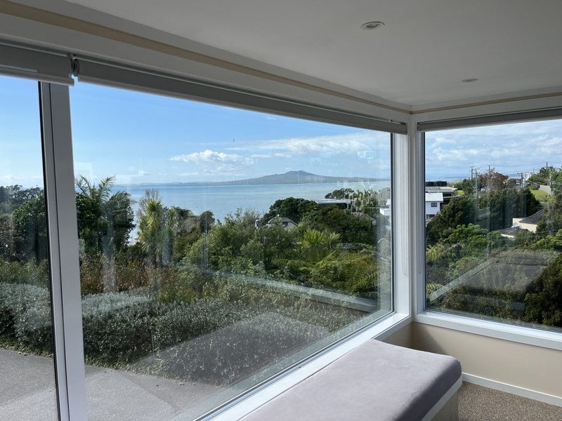 54 Beach Road, Castor Bay, Auckland - Carousel 2