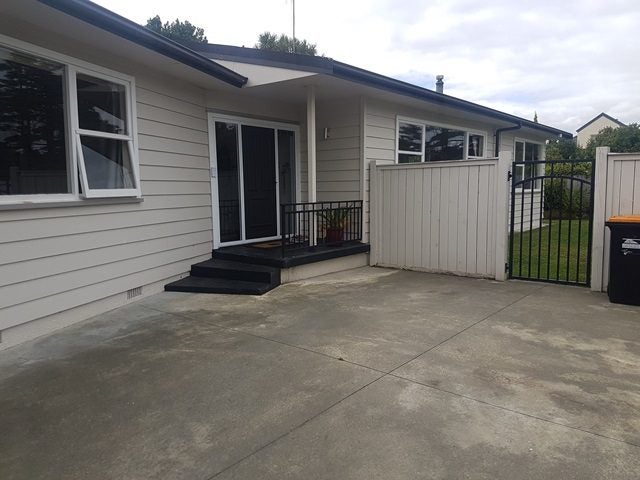 79 Te Awe Awe Street, Hokowhitu, Palmerston North - Carousel 2