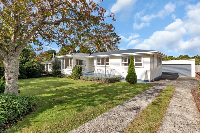 31 Tuatara Drive, Kamo, Whangarei - Carousel 1