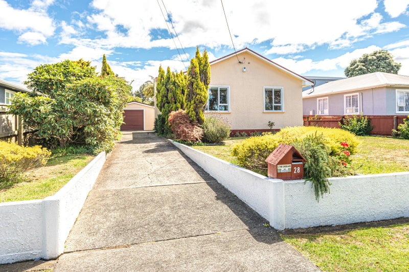 28 Rimu Street, Gonville, Whanganui - Carousel 1