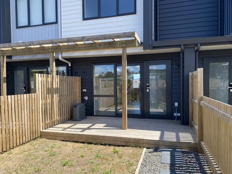 62 Elm Street, Avondale, Auckland - Carousel 2