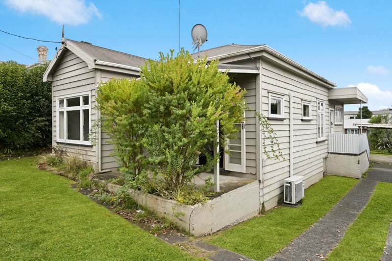 14 Marama Street, Frankton, Hamilton - Carousel 1