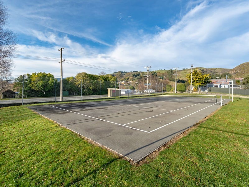 49 Snowdon Street, Allanton, Mosgiel - Carousel 48