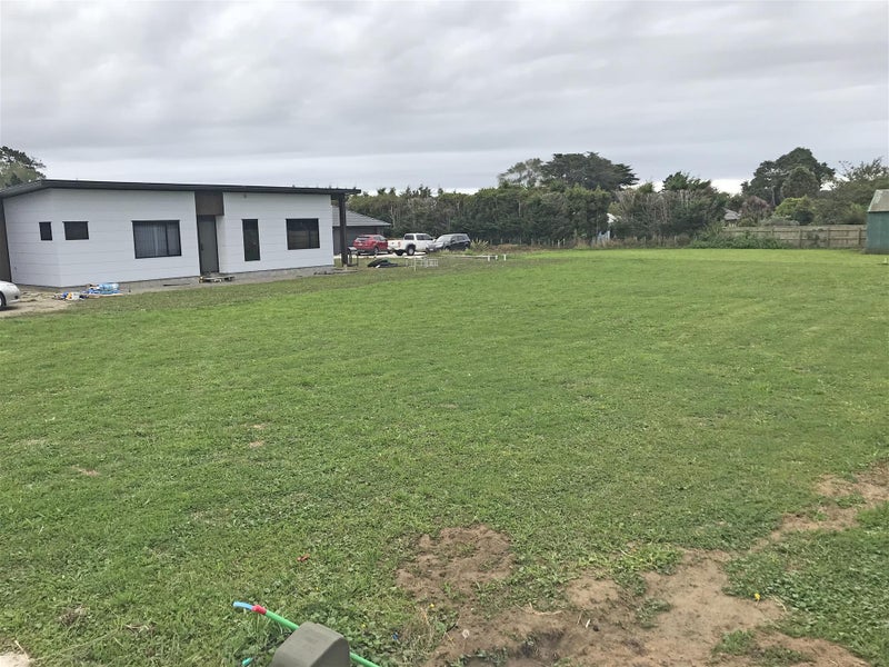 31 Smith Street, Lepperton, New Plymouth - Carousel 1