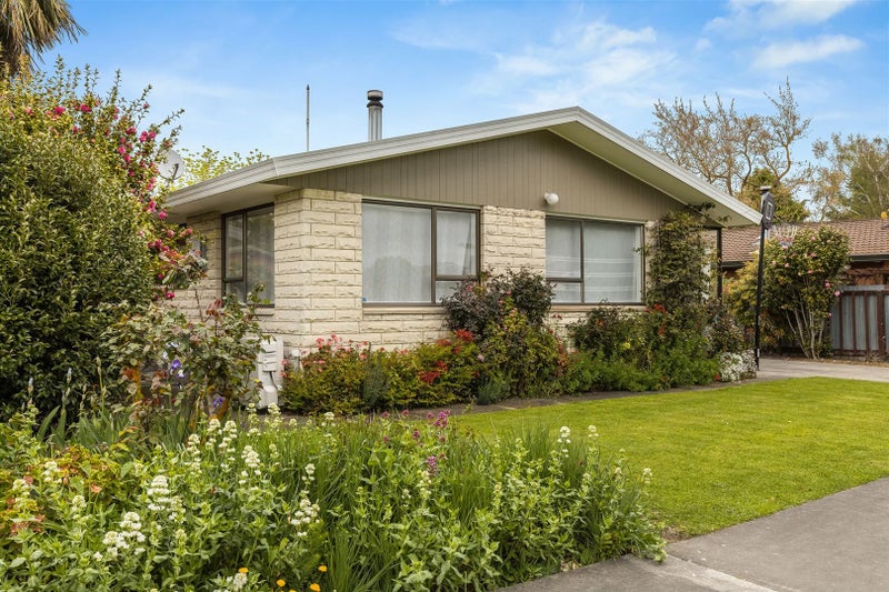 8 Owen Place, Springlands, Blenheim - Carousel 2