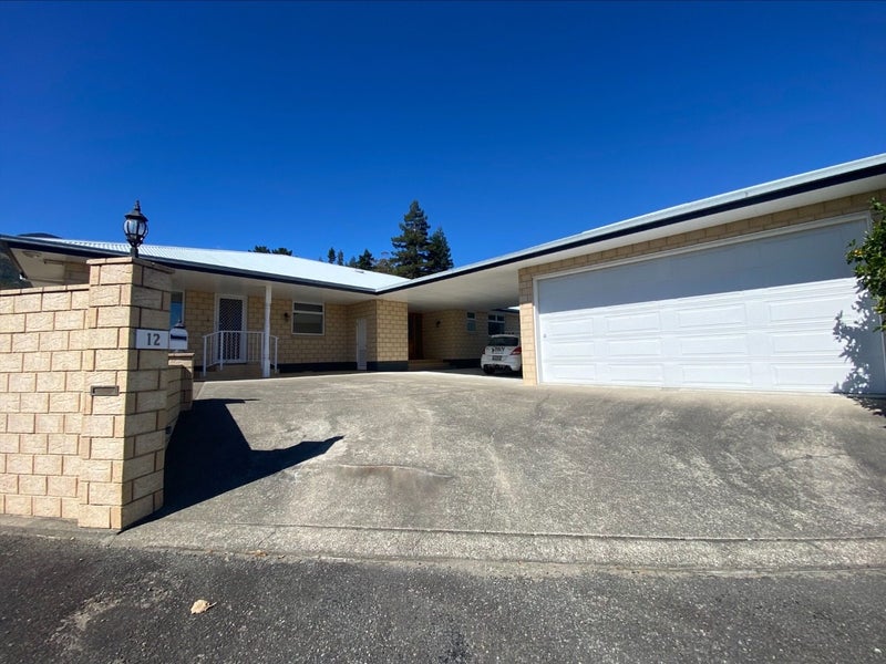 12 Admiralty Place, Waikawa, Picton - Carousel 1