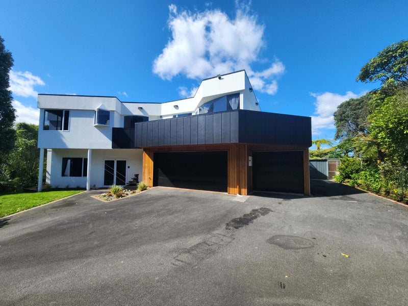 75 Viewmont Drive, Harbour View, Lower Hutt - Carousel 1