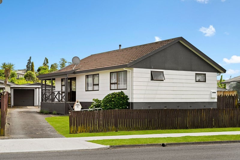 22 Lindsay Crescent, Nawton, Hamilton - Carousel 22