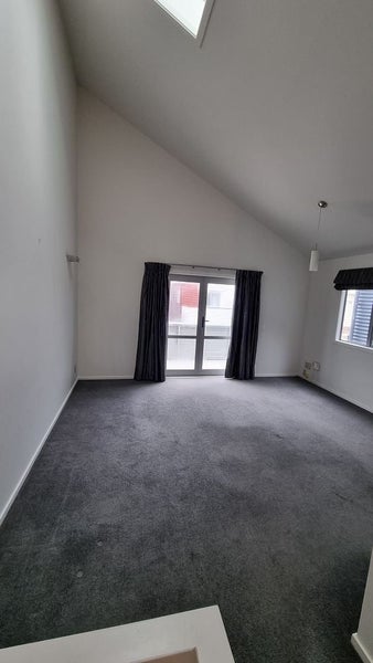 4/1 Drummond Street, Mount Cook, Wellington - Carousel 2