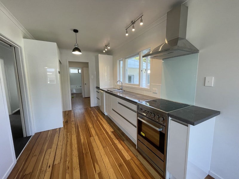 33 Baird Road, Tokoroa, Tokoroa - Carousel 2