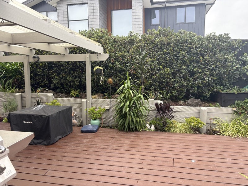 65 Rising Parade, Fairview Heights, Auckland - Carousel 17