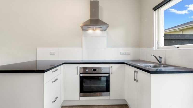 3/8 Heretaunga Avenue, Te Papapa, Auckland - Carousel 1