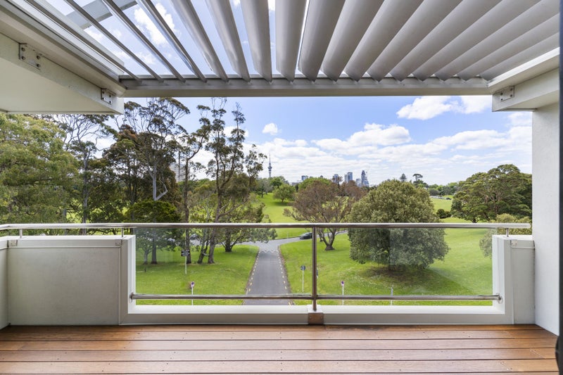 5B/23 George Street, Newmarket, Auckland - Carousel 1