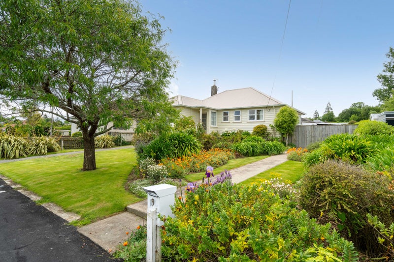 9 Third Street, Lansdowne, Masterton - Carousel 1