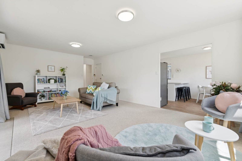 2/1 Manse Road, Pahurehure, Papakura - Carousel 2