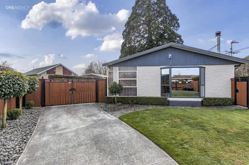 8 Springmead Place, Hornby, Christchurch - Carousel 1