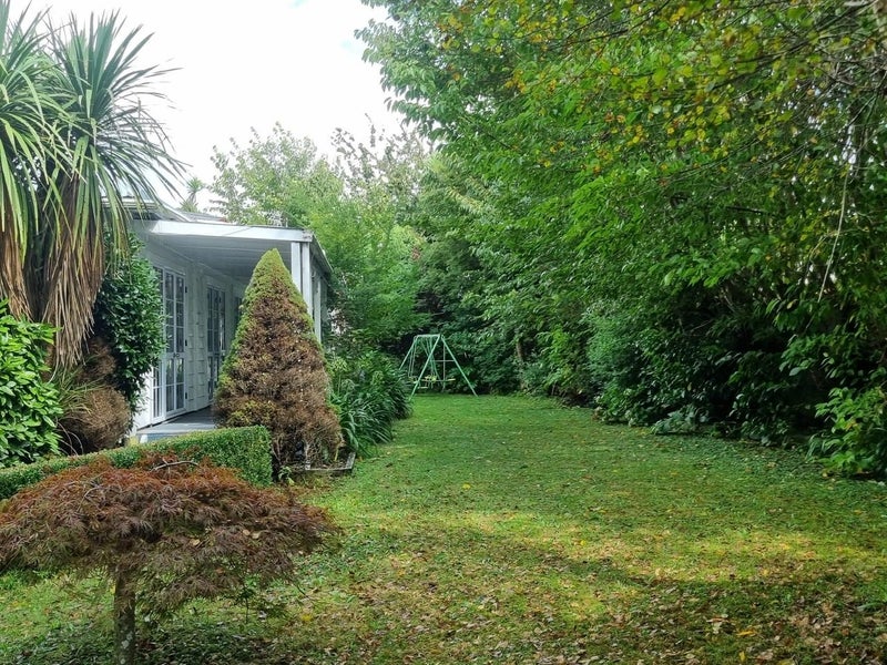 33 Milne Road, Mangakakahi, Rotorua - Carousel 1