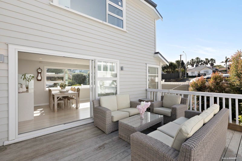 587 Mount Albert Road, Royal Oak, Auckland - Carousel 1