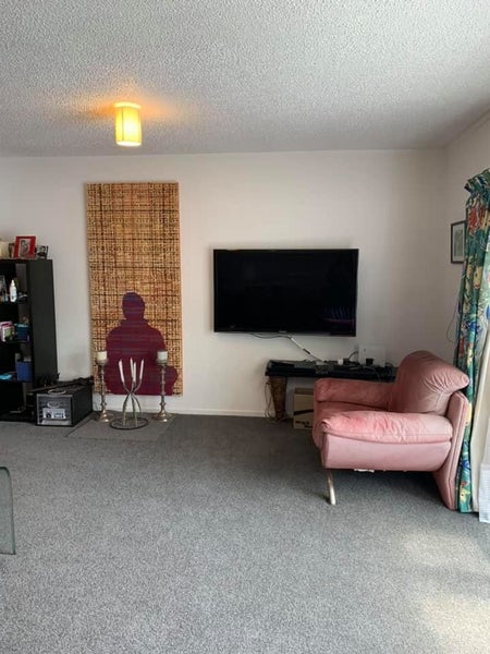 9/2 Burdendale Grove, Churton Park, Wellington - Carousel 2