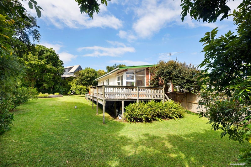 71A Bollard Avenue, New Windsor, Auckland - Carousel 1