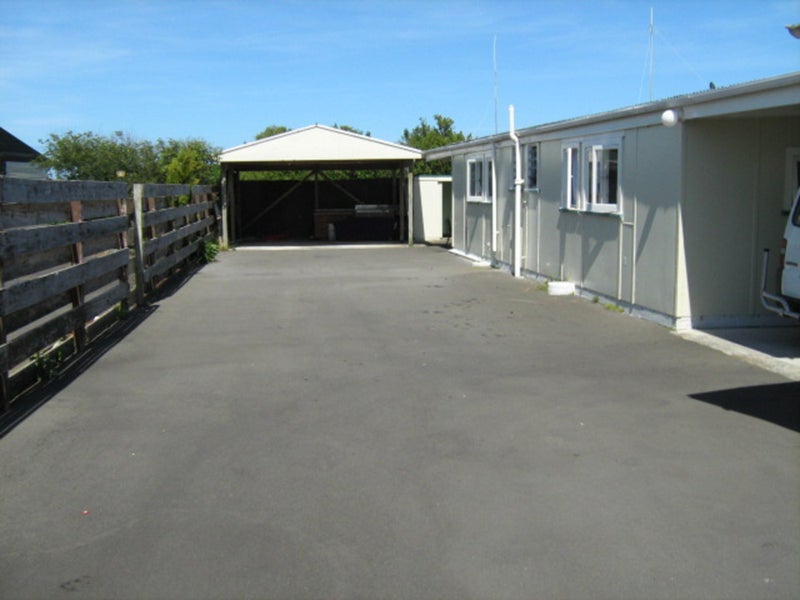 25 Egmont Street, Castlecliff, Whanganui - Carousel 2