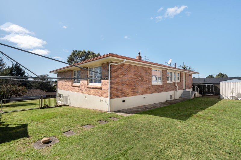97 Mansels Road, Greerton, Tauranga - Carousel 24