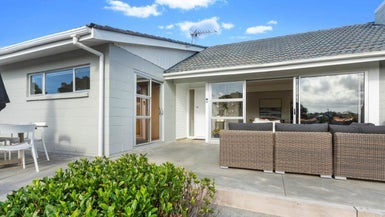 17A Aragon Avenue, Glendowie, Auckland - Carousel 1