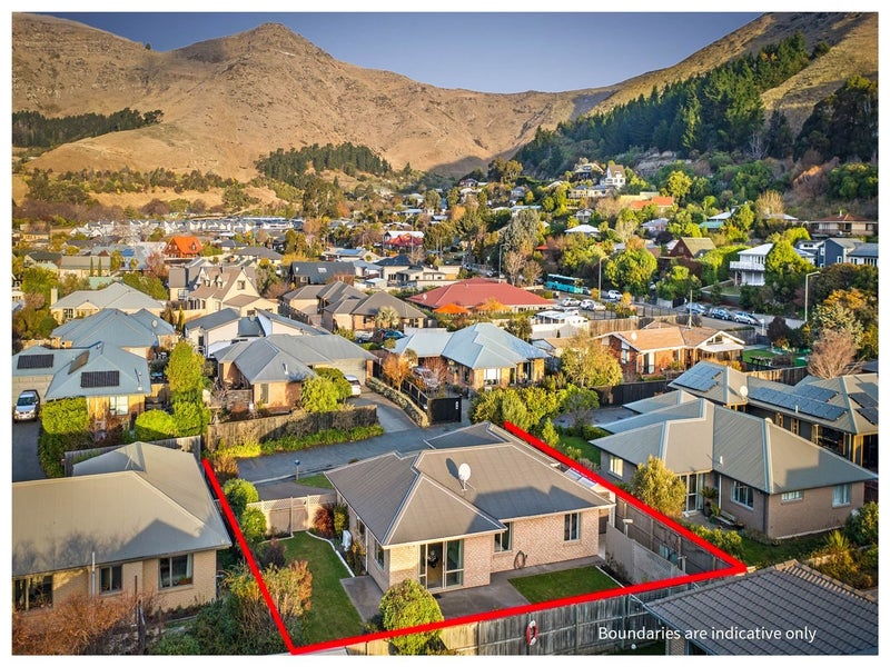 7 Hamlet Lane, Heathcote Valley, Christchurch - Carousel 2