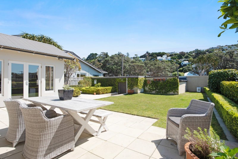19 Ventnor Street, Seatoun, Wellington - Carousel 1
