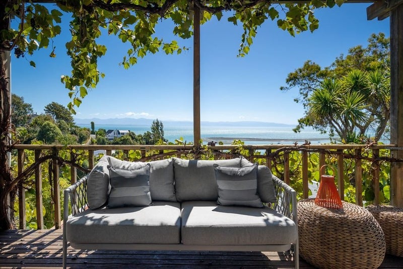 39 Poynters Crescent, Stepneyville, Nelson - Carousel 1