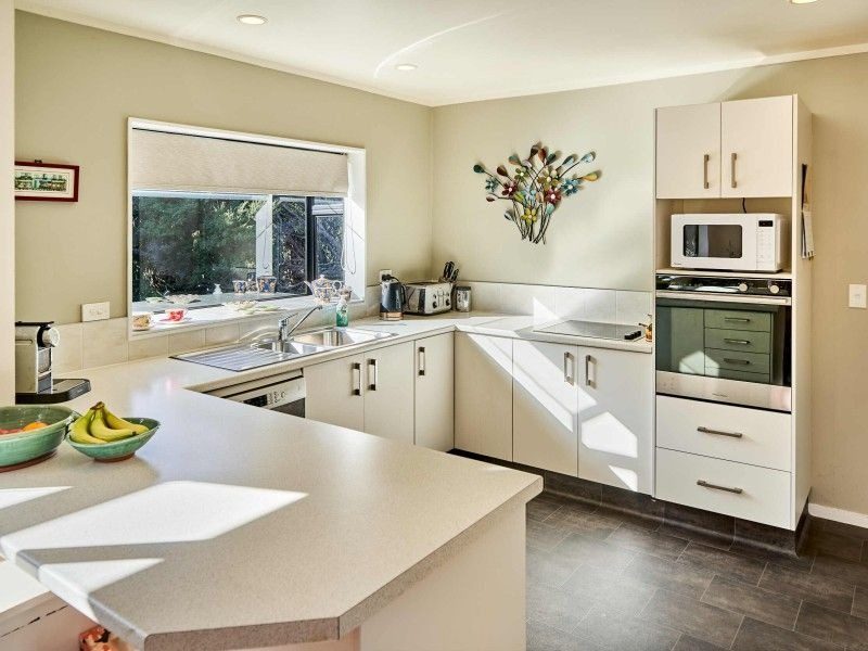 26 Musket Lane, Whitby, Porirua - Carousel 2