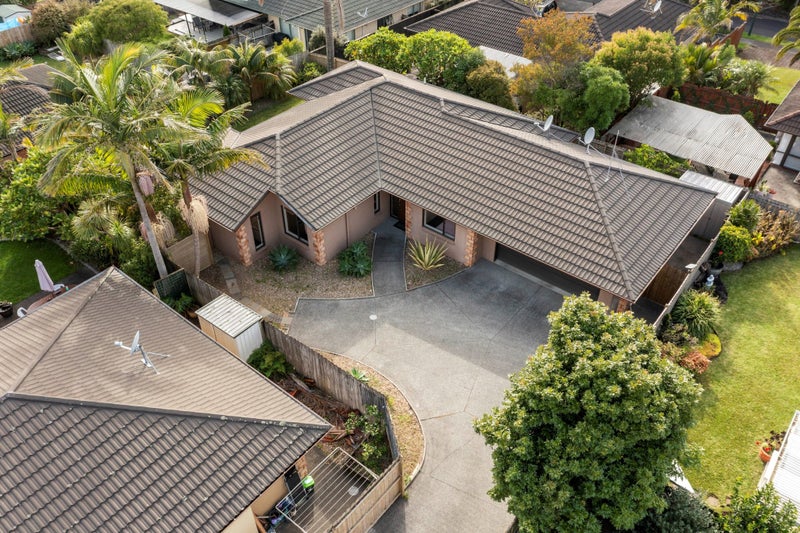 22 Corrofin Drive, East Tamaki, Auckland - Carousel 2