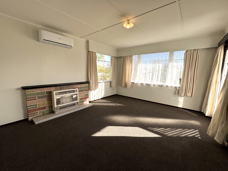 59 Kettle Avenue, Awapuni, Palmerston North - Carousel 2