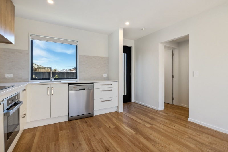 8/9 Marcroft Street, Woolston, Christchurch - Carousel 2