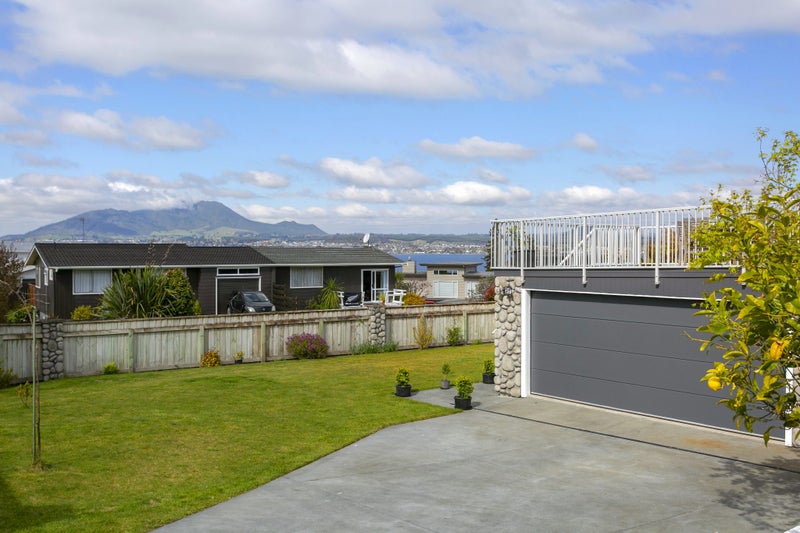 13 Besley Place, Acacia Bay, Taupo - Carousel 25