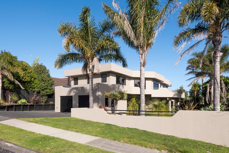 26 Clydesdale Avenue, Somerville, Manukau - Carousel 1