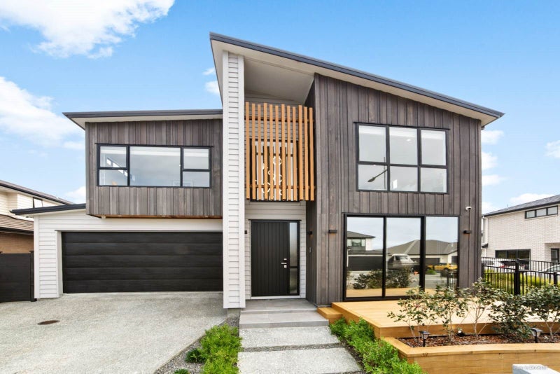 10 Keel Street, Long Bay, Auckland - Carousel 1