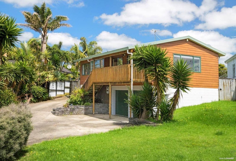 91 Victoria Avenue, Waiuku, Waiuku - Carousel 1