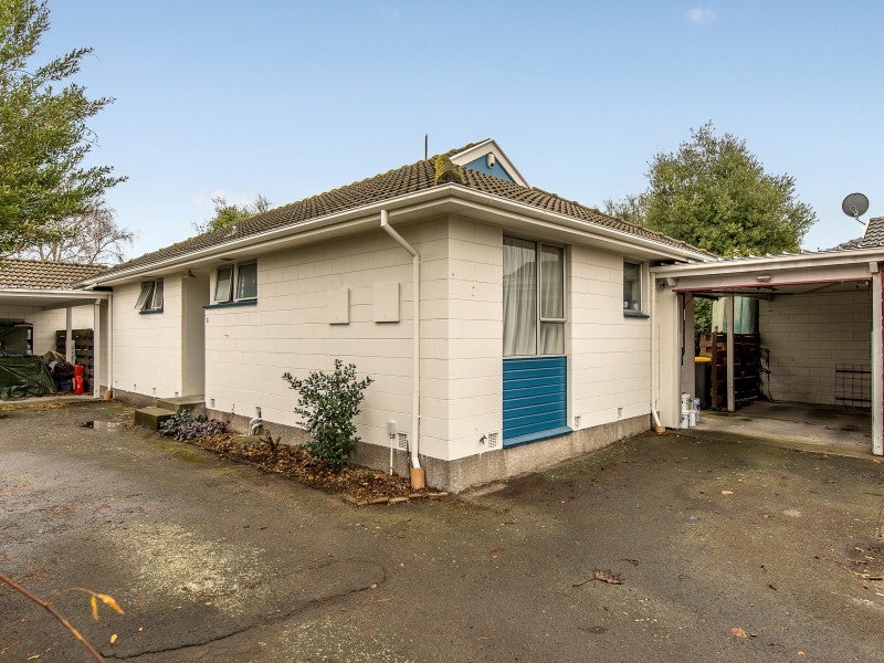 49 Oakley Crescent, Hornby, Christchurch - Carousel 13