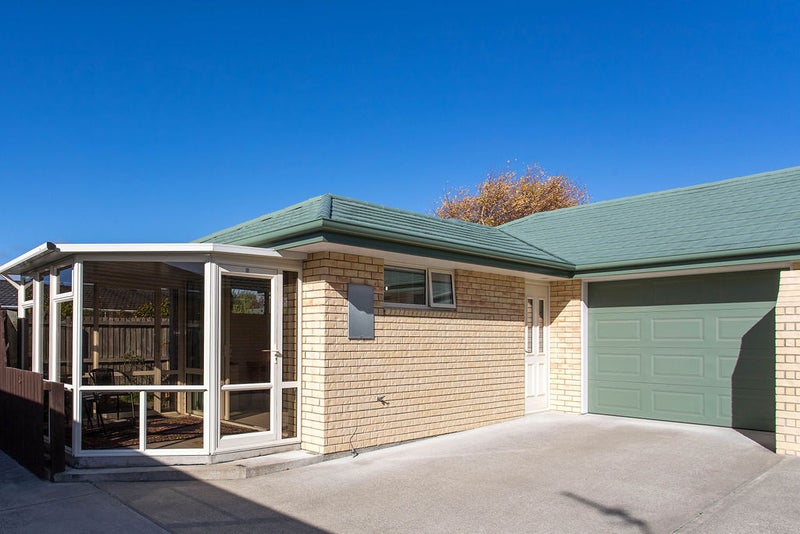 8/24 Avonhead Road, Avonhead, Christchurch - Carousel 1