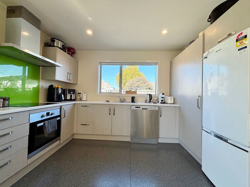 27A Centennial Avenue, Riccarton, Christchurch - Carousel 2