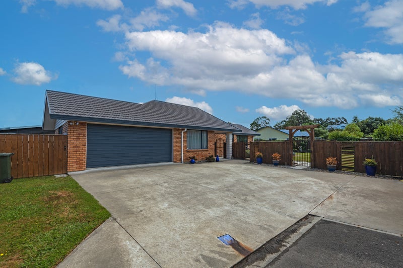 20 Chestnut Close, Kelvin Grove, Palmerston North - Carousel 20