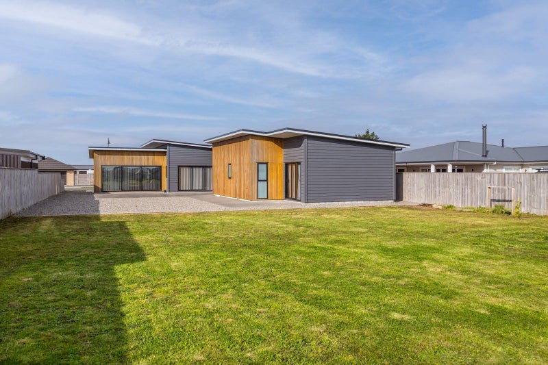 37 Craigmillar Street, Solway, Masterton - Carousel 23